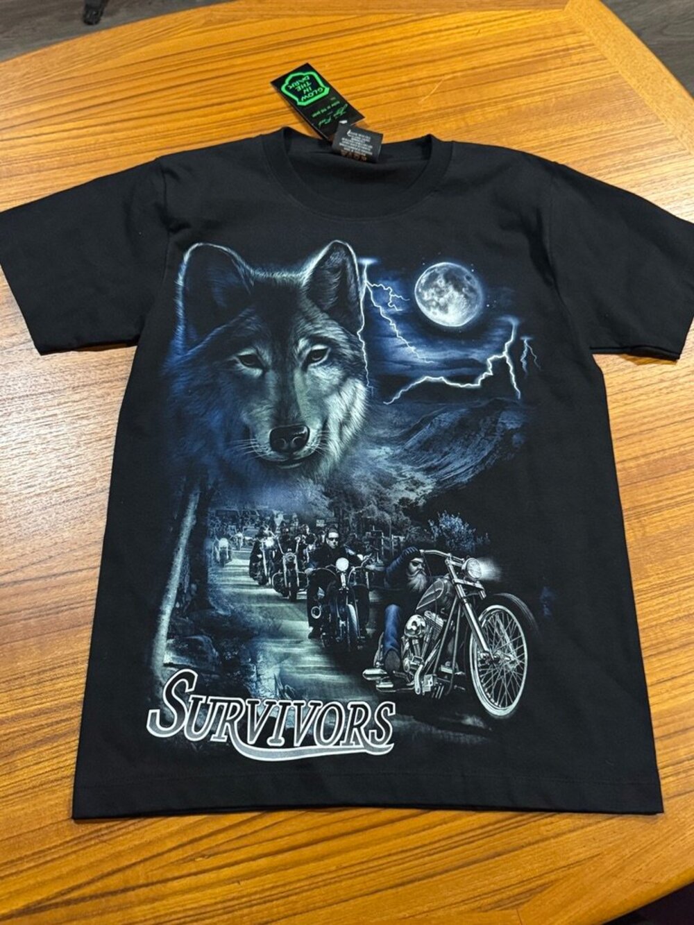 NWT Jays Rock Biker Wolf Graphic Tee Glow In the Dark